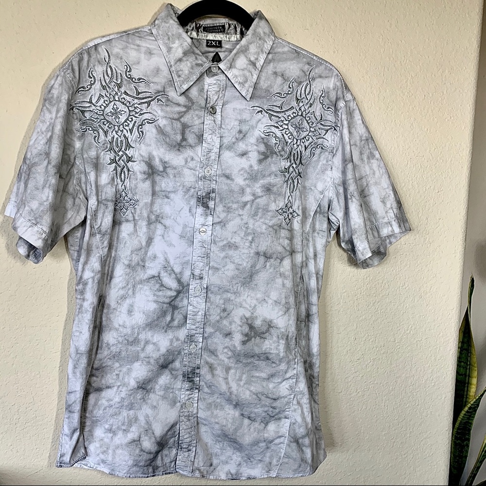 Roar Men's Command Western Embroidered Button Up